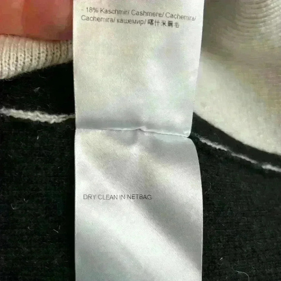 Escada black/white knit dress size M - Picture 8 of 8